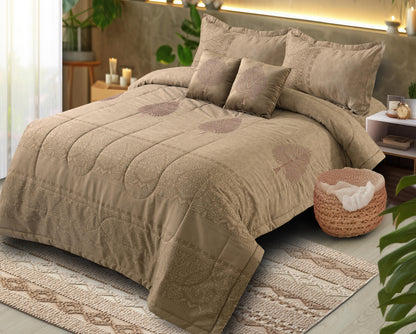 6 Pcs Jewels All Season Quilted Comforter Set - The Gharnish - A Unit of Satkala Creations