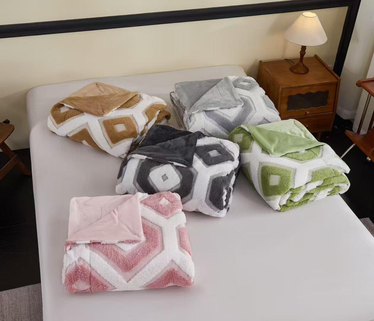 Diamond Weave Plush AC & Winter Blanket - The Gharnish - A Unit of Satkala Creations