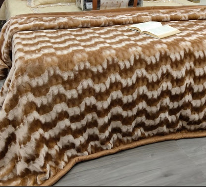 Premium and Elegant Cocoone Blanket - The Gharnish - A Unit of Satkala Creations