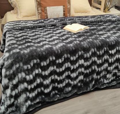 Premium and Elegant Cocoone Blanket - The Gharnish - A Unit of Satkala Creations