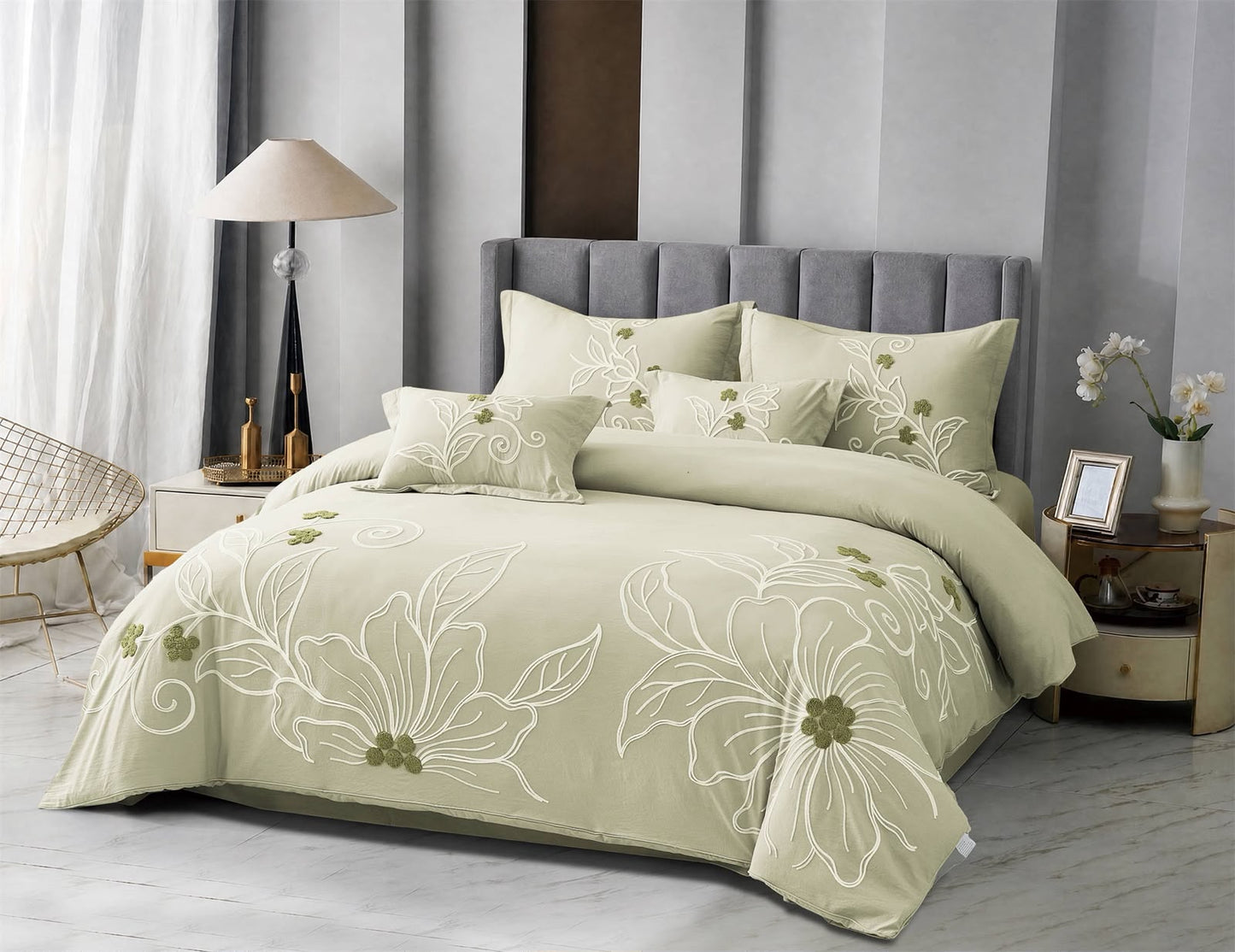 Florina King Size Bedding Set of 5 Pcs