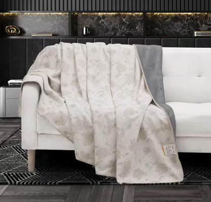 Tsuki Dual-Texture Reversible Blanket
