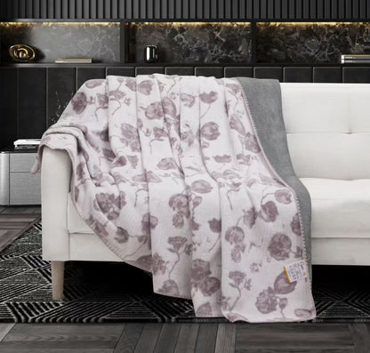 Tsuki Dual-Texture Reversible Blanket