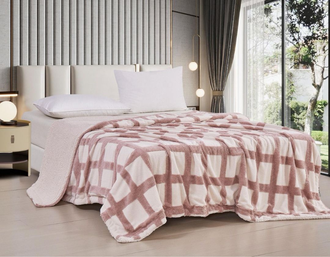 The Gharnish GLEN soft double bed blanket with Sherpa lining, ideal for winter and AC rooms, showing plush fabric and cozy texture.