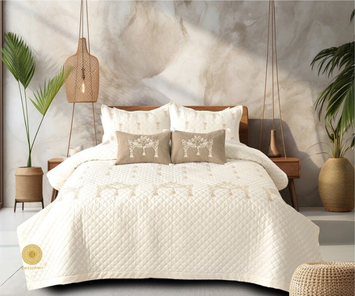 Designer bedding set by The Gharnish, 5-piece summer bedding set with stylish, lightweight fabric and elegant patterns.