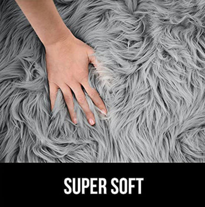 Modern stylish faux fur carpet by The Gharnish, 3x5 feet, featuring soft, plush synthetic fur for contemporary home decor.
