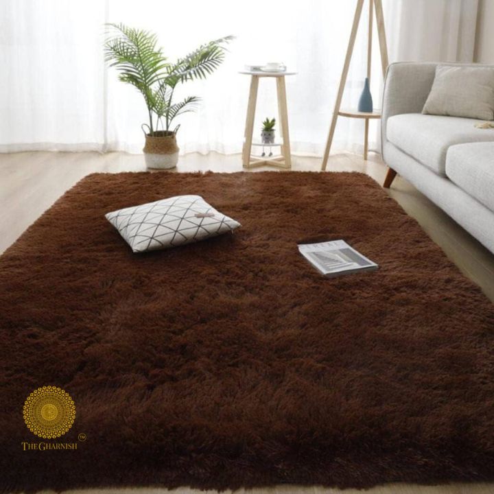 Modern stylish faux fur carpet by The Gharnish, 3x5 feet, soft textured area rug with contemporary design.