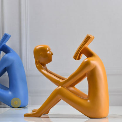 Self Refection Man Figurine - The Gharnish - A Unit of Satkala Creations
