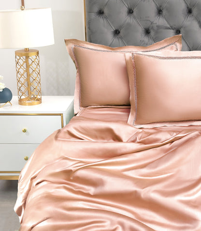 Mapple Designers Pillow and Bedsheet Series 400TC - The Gharnish - A Unit of Satkala Creations