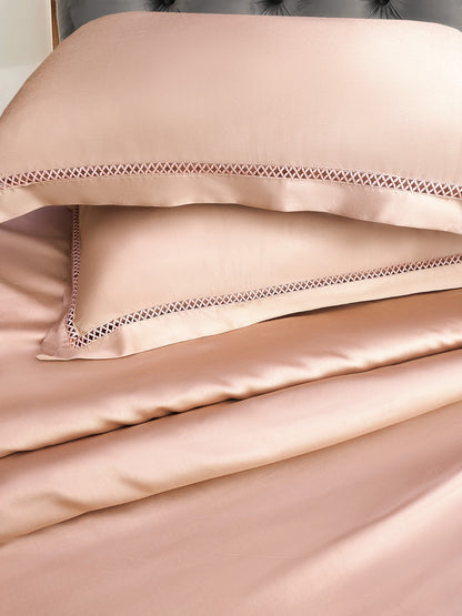 Mapple Designers Pillow and Bedsheet Series 400TC - The Gharnish - A Unit of Satkala Creations