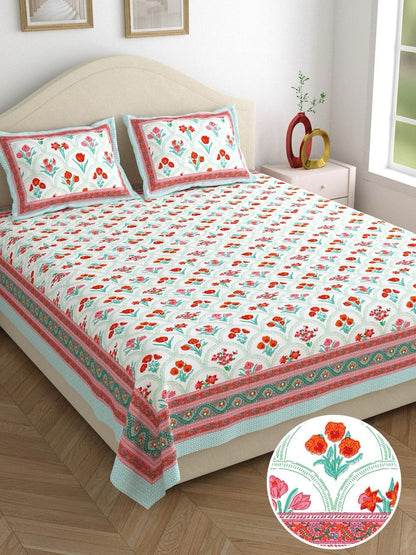 This high-quality 100% cotton bedsheet is designed for maximum comfort and practicality.
