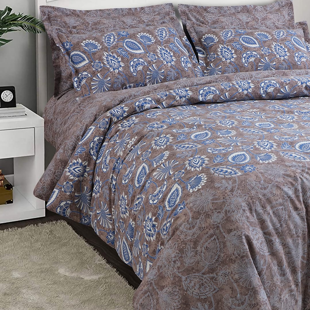 Vintage bedding set by The Gharnish featuring 100% pure cotton bedsheets with classic, soft, and comfortable fabric.