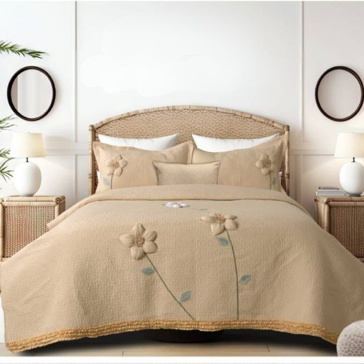 Beautiful 3D flower pattern Quilted Bedding Set - The Gharnish - A Unit of Satkala Creations