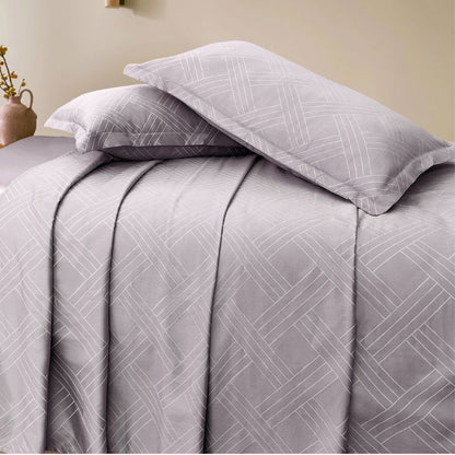 Egyptian Cotton 400 TC king size bedding 3-piece set by The Gharnish, featuring smooth, luxurious sheets and pillowcases.