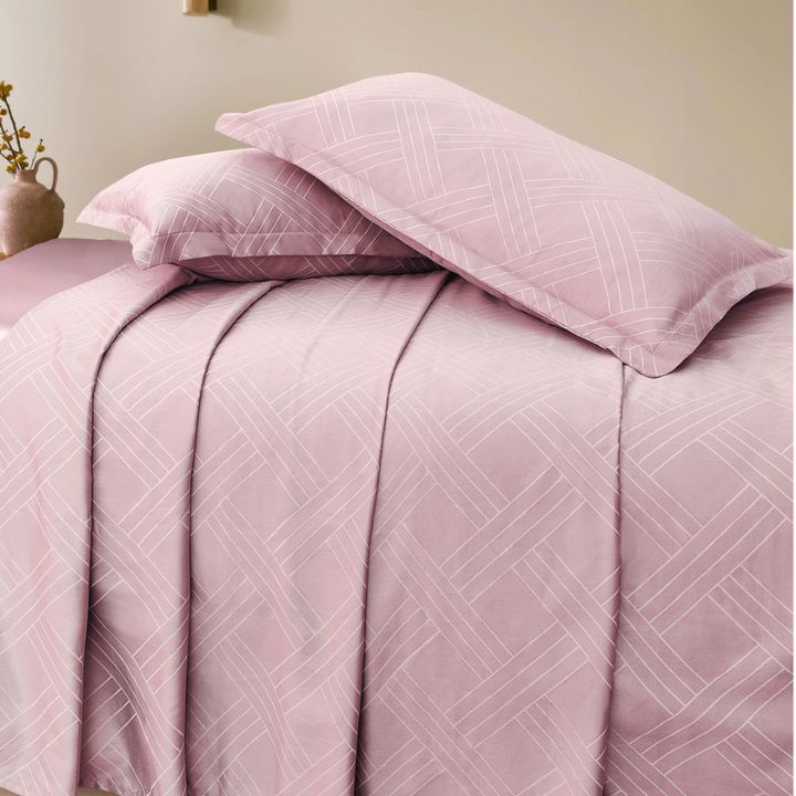 Egyptian Cotton 400 TC king size bedding set by The Gharnish with 3 pieces, featuring soft, luxurious bed linens.