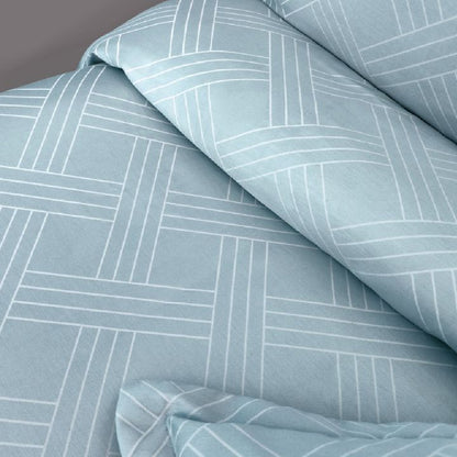 Egyptian Cotton 400 TC king size bedding set by The Gharnish with three soft, luxurious pillowcases and duvet cover.