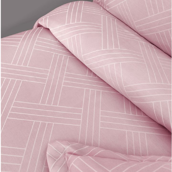 Egyptian Cotton 400 TC king size bedding set by The Gharnish with three matching pillowcases and duvet cover on a bed.