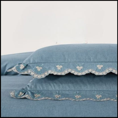 King Size joint Free designer Bedding Set - The Gharnish - A Unit of Satkala Creations