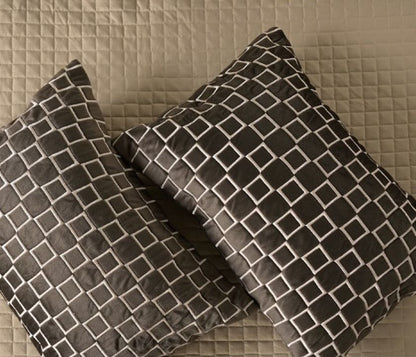Luxury quilted bedcover 6-piece bedding set by The Gharnish, featuring elegant stitched design and plush fabric for a stylish bedroom look.