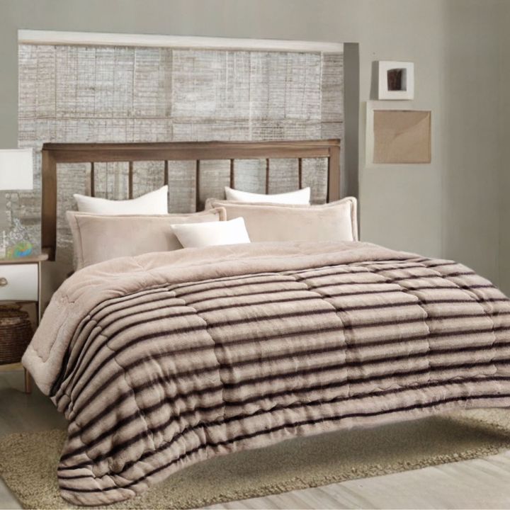 The Gharnish Ophelia rabbit fur double bed quilt for winter, ultra warm bedding with plush, soft fur for cozy comfort.