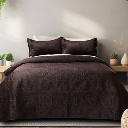 Super Luxurious Quilted  Holland Fabric King Size Bedding Set - The Gharnish - A Unit of Satkala Creations
