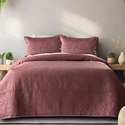 Super Luxurious Quilted  Holland Fabric King Size Bedding Set - The Gharnish - A Unit of Satkala Creations