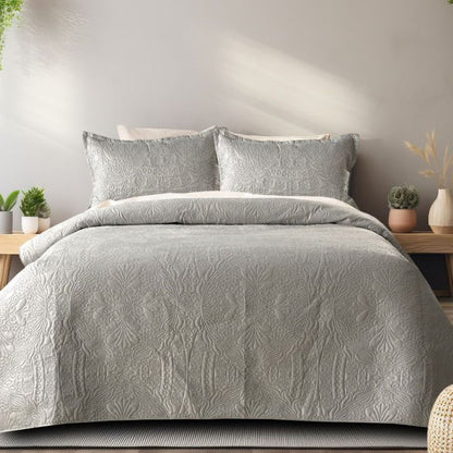 Super Luxurious Quilted  Holland Fabric King Size Bedding Set - The Gharnish - A Unit of Satkala Creations