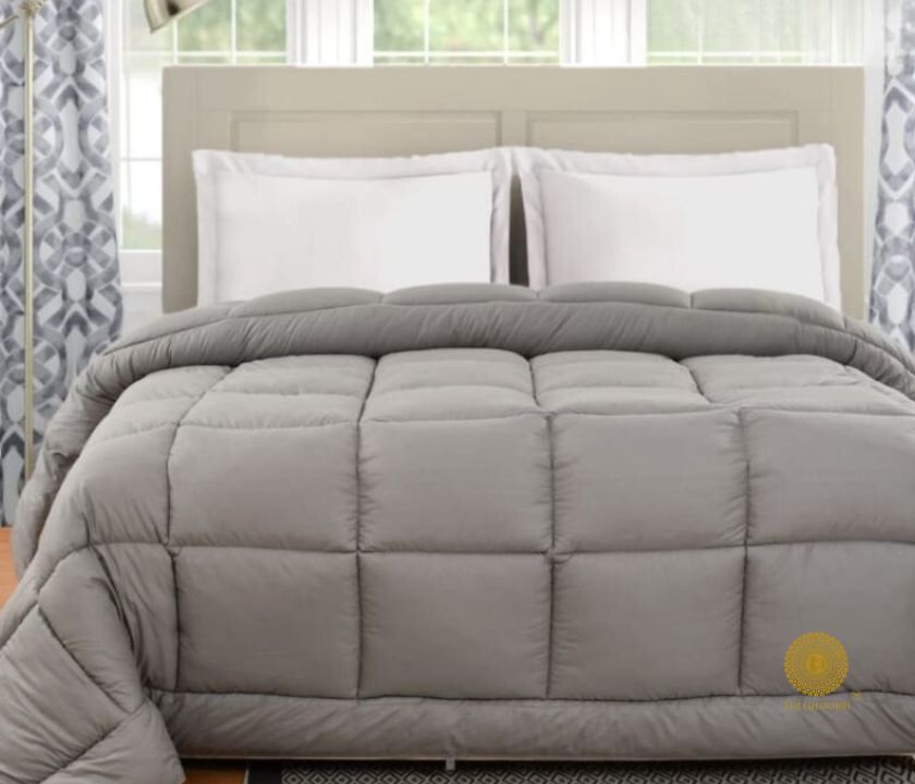 Navy blue Supersoft Siliconised Micro Fabric All Season Comforter by The Gharnish, showcasing its plush, cozy design and smooth fabric.