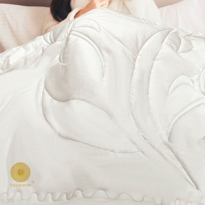 Elegant Comforters With Embroidery - The Gharnish - A Unit of Satkala Creations