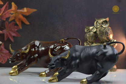 Charging Bull Figurine - The Gharnish - A Unit of Satkala Creations