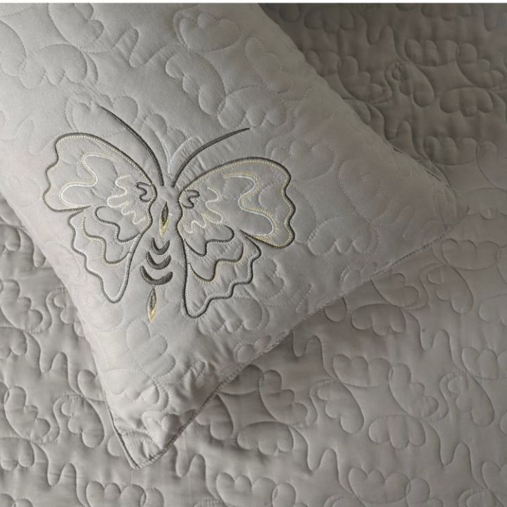 Queen Art embroidery bedding set of 3 from TheGharnish, featuring elegant embroidered patterns on soft bedcovers.