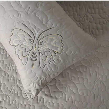 Queen Art embroidery bedding set of 3 from TheGharnish, featuring elegant embroidered patterns on soft bedcovers.