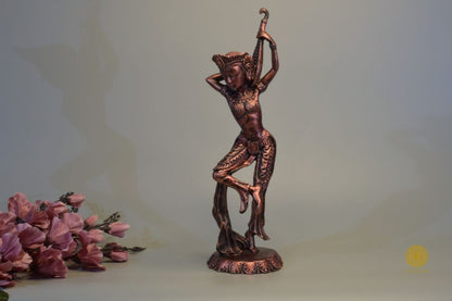 Dancing Pose Lady Figurine - The Gharnish - A Unit of Satkala Creations