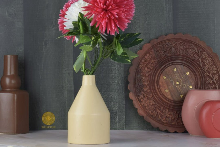 Contemporary ceramic flower vase by TheGharnish, showcasing a sleek, modern design ideal for floral arrangements.