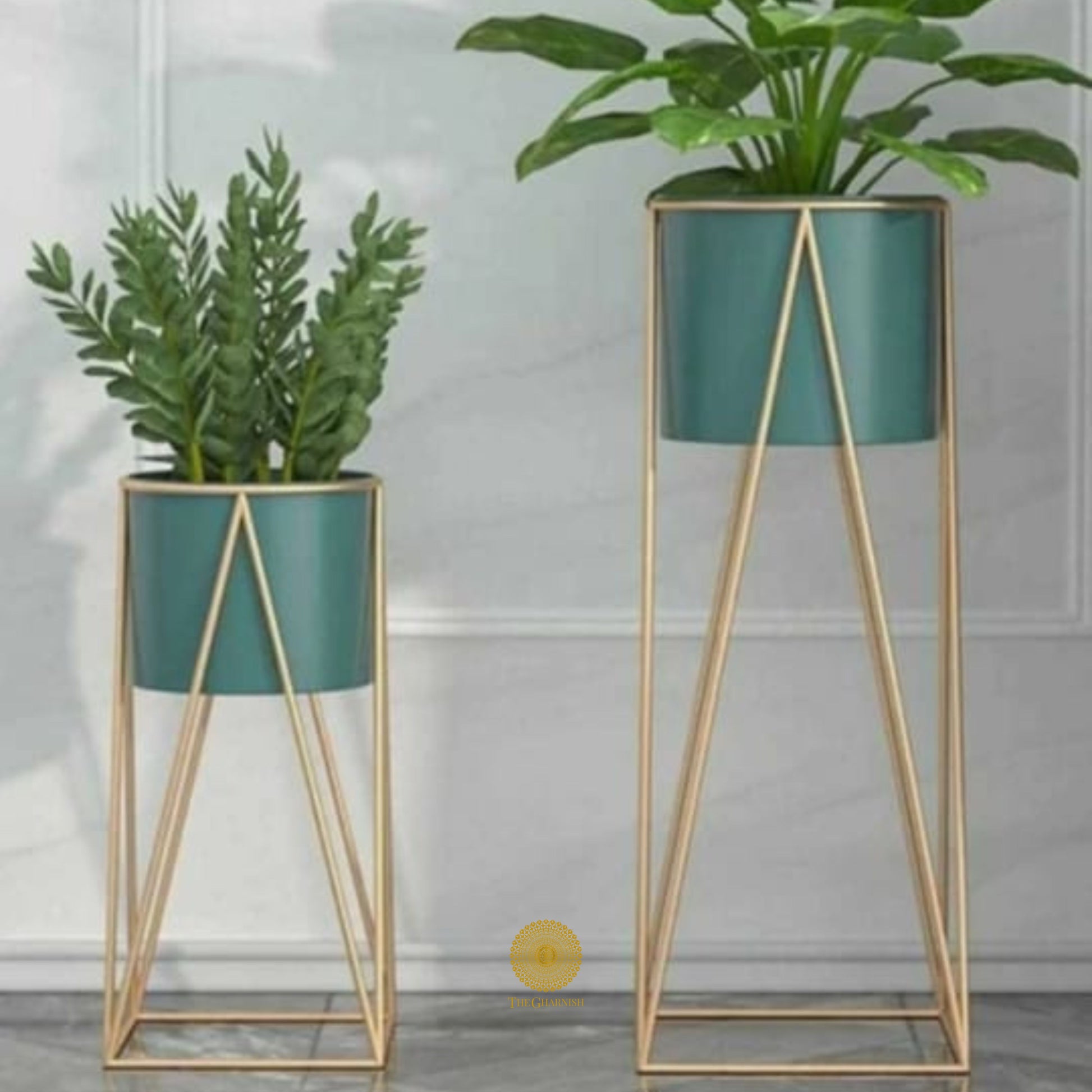 Triangle Set of 2 Planers With Stand - The Gharnish - A Unit of Satkala Creations