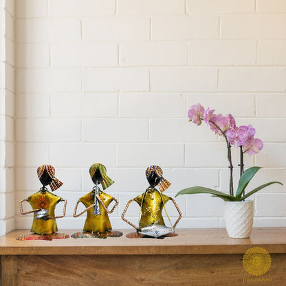 Antique Sitting Musicians - The Gharnish - A Unit of Satkala Creations